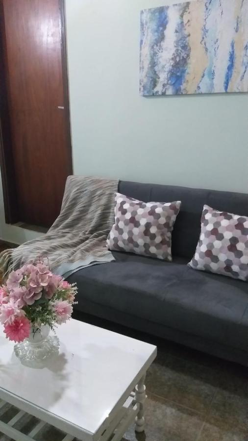Saiyu Aeropuerto Bed & Breakfast Luque Bagian luar foto